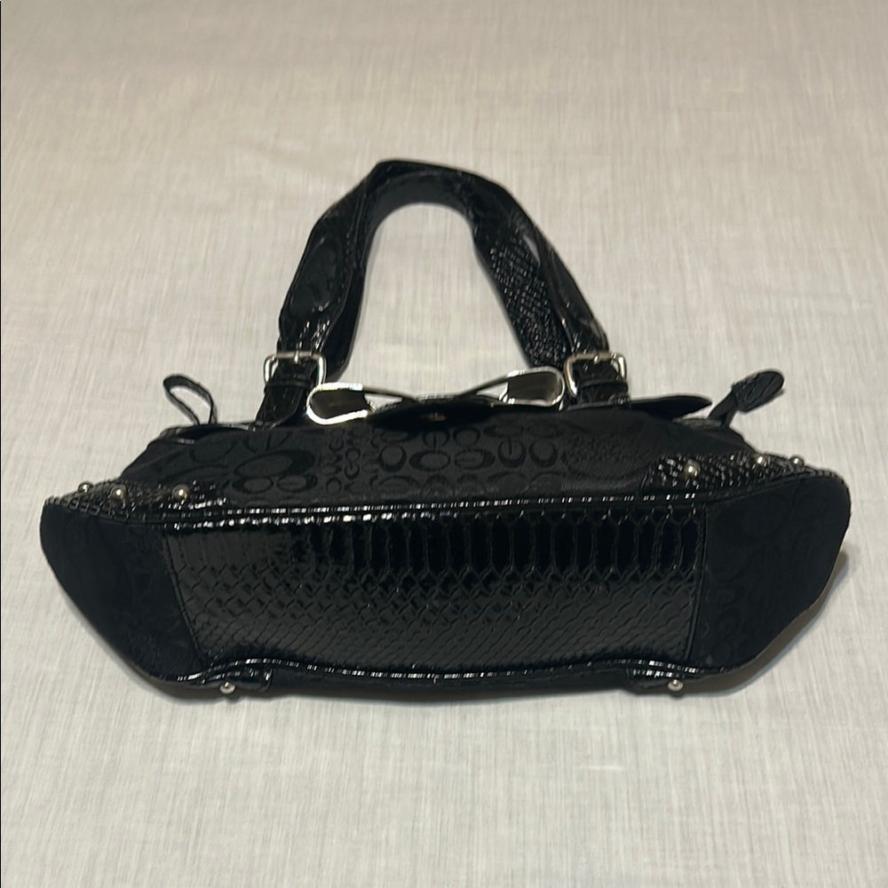 Vintage Guess Elegant Black Women's Handbag - Picture 3 of 13